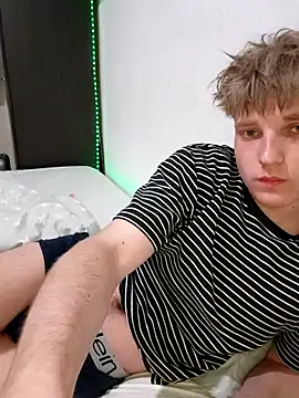 ShyAndrey webcam