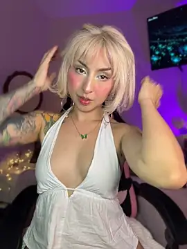 Cinamoonn webcam