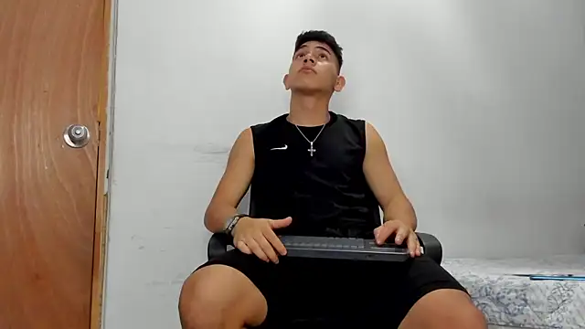 andrew_rose_ webcam