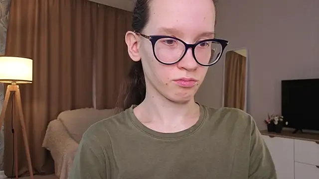 BettyBrowni webcam
