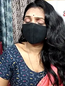 Hotty_Kavita webcam