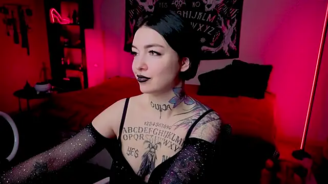 Magic_Allie webcam