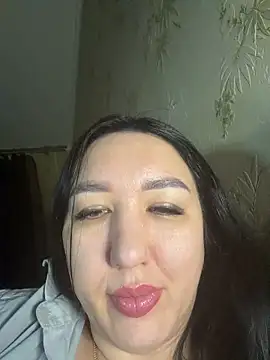 Naughtbaby_2025 webcam