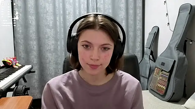 CutieAnny webcam