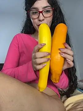 dani_bela webcam