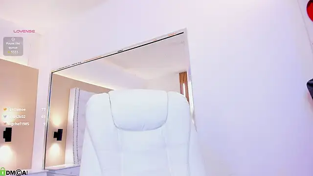 Chlowe_Taylor_ webcam