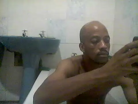 LanguidRunabout webcam