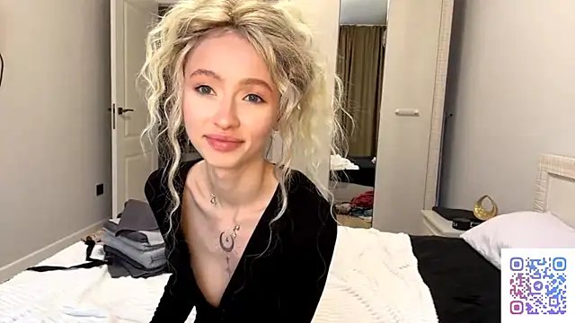 ClonedAge webcam