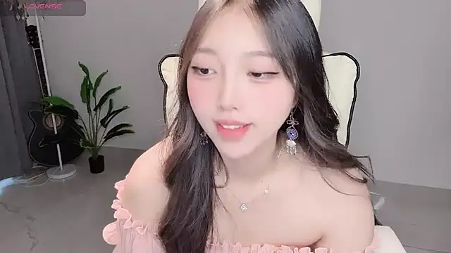 Yukiy8877 webcam