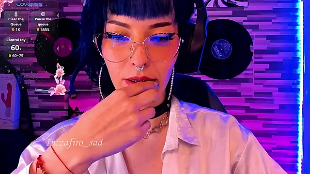 BlueElyxra webcam
