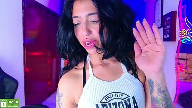 REDHOTTER_ webcam