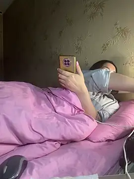 Naughtbaby_2025 webcam