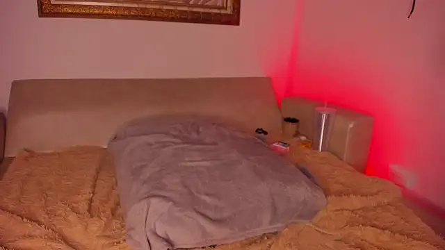 VeronicaSmith_OS webcam