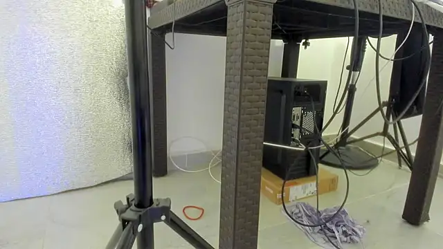 litle_slut webcam