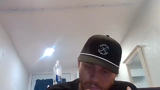 tallhungcloudzz webcam