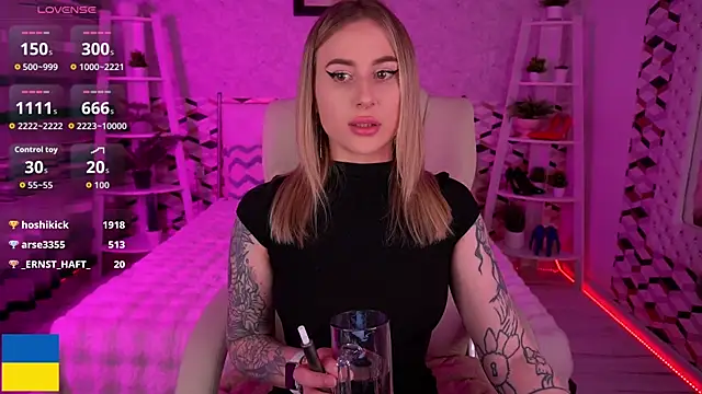 ArolinaNight webcam