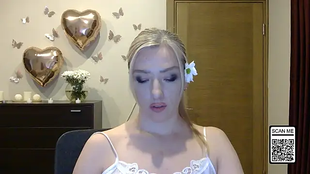 Wild_Silk_Desire webcam