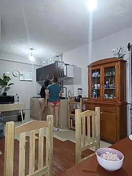 Just_Isaa webcam