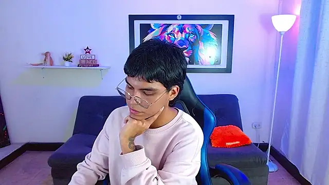 maecum18 (M twink) - Cumshow public