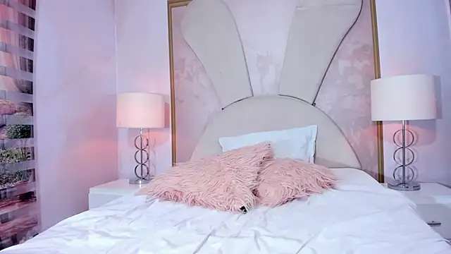 little_doll18_ webcam