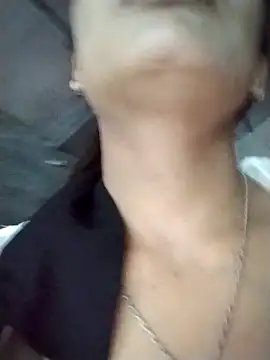 djdddj1 webcam