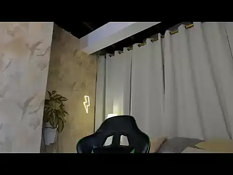 RONNY_COLTON webcam