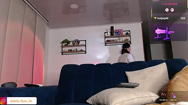 ashely_ryan24 webcam