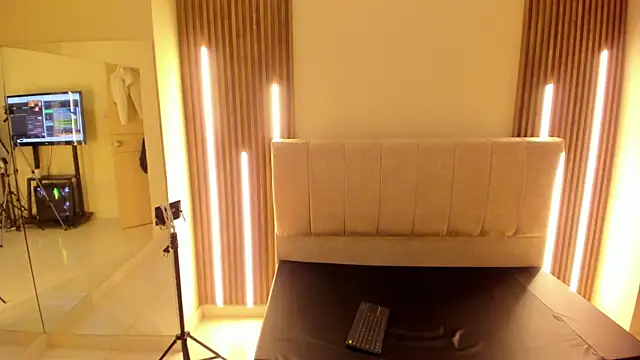 Alice_26_ webcam