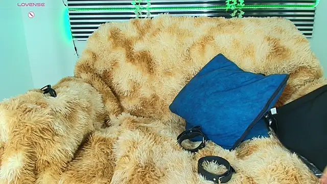 CamiiGuzmanX webcam