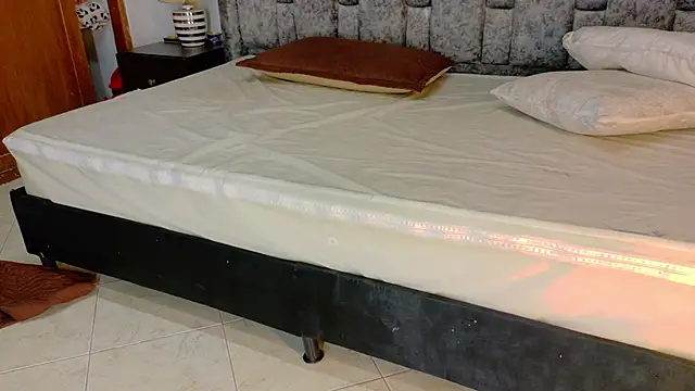 samirths_boy_ webcam