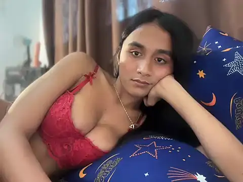 Ur_ts_morenaxx webcam