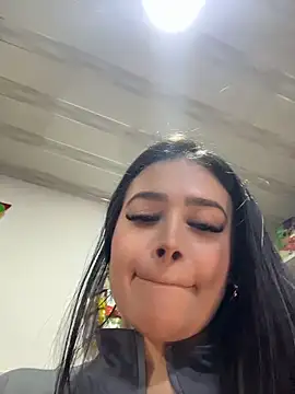 Sara_fun webcam