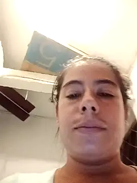 Tuconejita1220 webcam