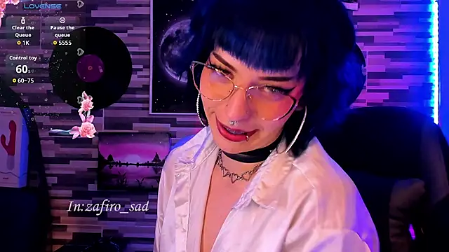 BlueElyxra webcam
