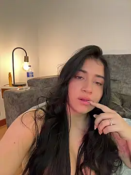 KallyMyller1 webcam