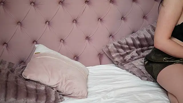 AntoniaCapri webcam