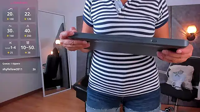 Keyla_Milf webcam
