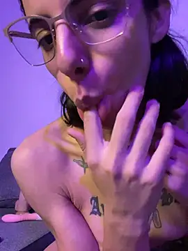 Poison_Ivy_29 webcam