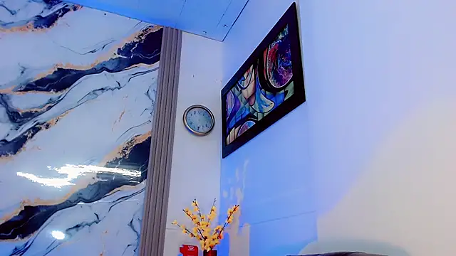Mia_Colucci- webcam