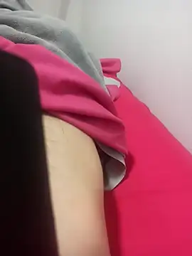 youngbear77 - Youngbear77's free webcam - UK Sex Cams
