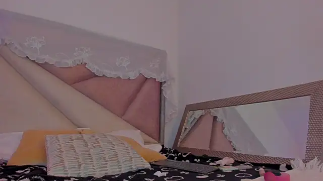 BonnieCute_ webcam