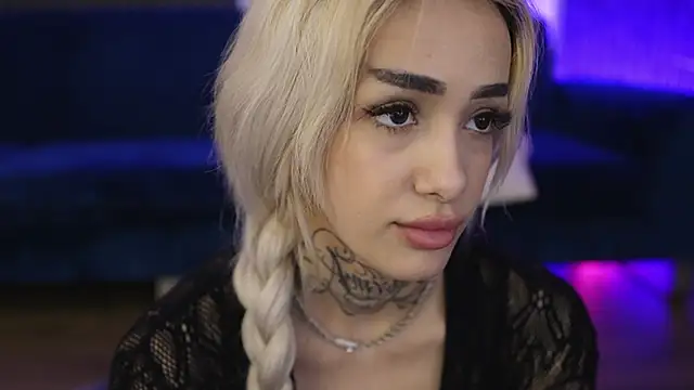 blondie_muller webcam