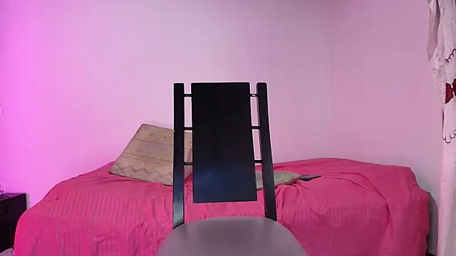 Nikki__uwu webcam