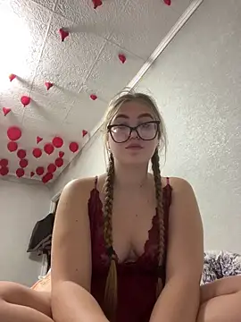 MissAuroraX webcam
