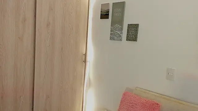 mariam_hill webcam
