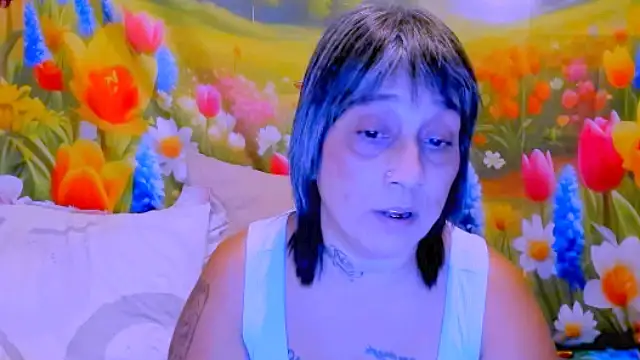 indianroxy webcam