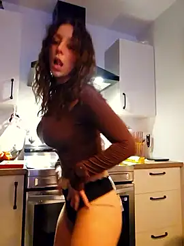 LilyOrion webcam