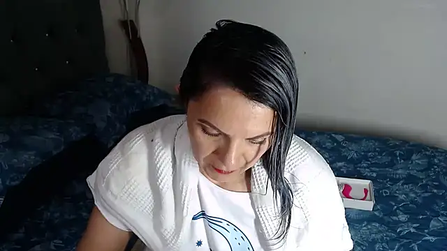 Chantal_hott webcam