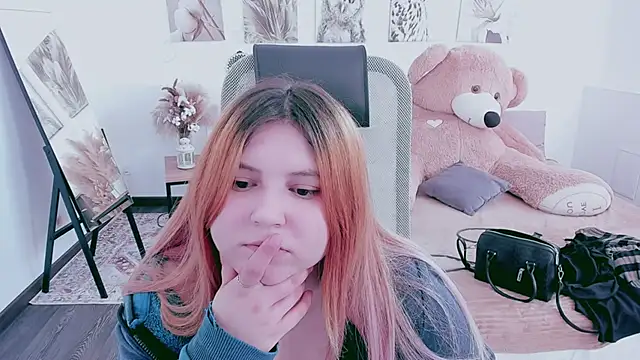 DiaAngell webcam