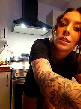 lilyorion - LilyOrion's free webcam - UK Sex Cams